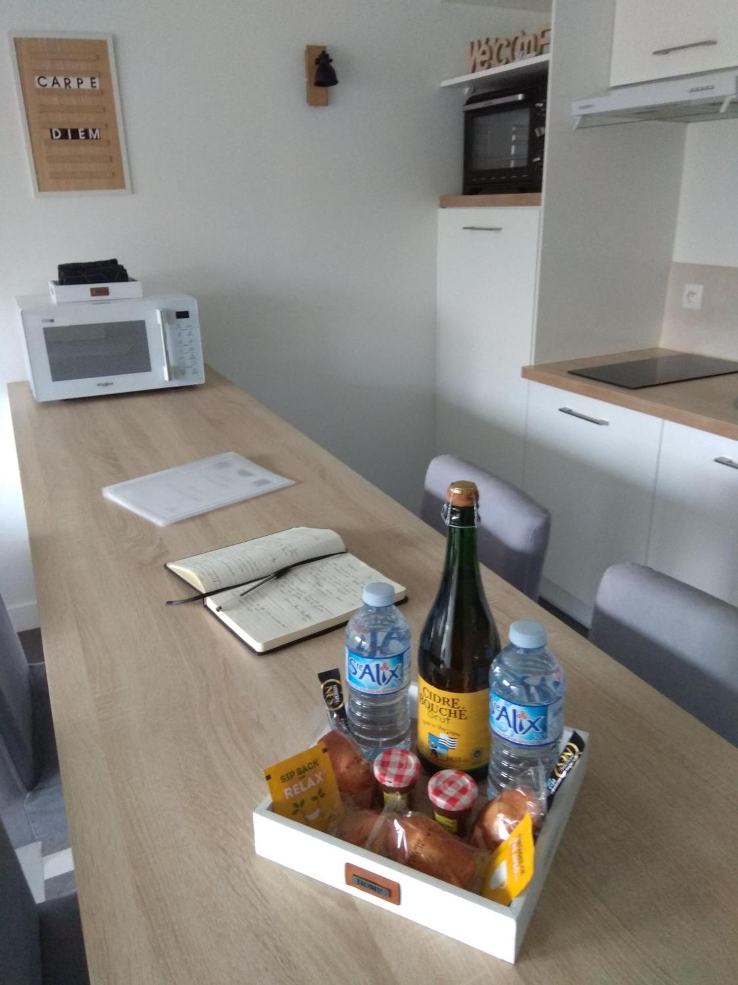 Maison Cosy entre CAP FREHEL et SAINT MALO 1km PLAGE 5min GR34 Wifi Jardin Vélos CASA OHANA Exterior foto